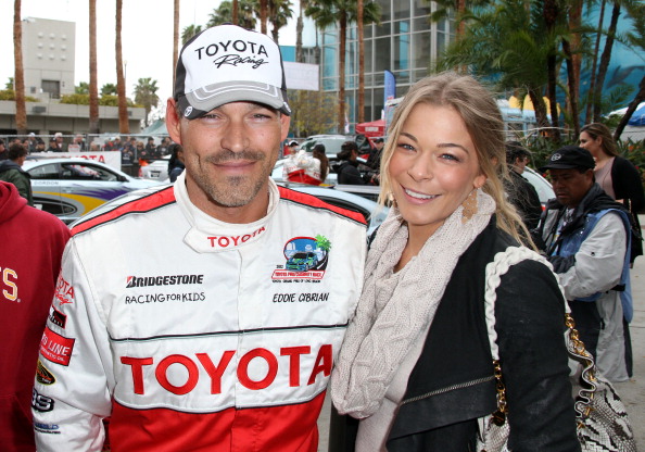 Знаменитости  на гонках Toyota Pro Celebrity Race