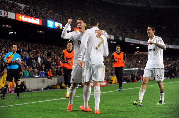 «Реал Мадрид» празднует победу над «Барселоной». Фоторепортаж и видео с матча