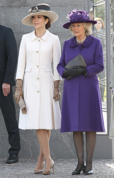 Камилла   и  принц Чарльз в  Копенгагене посетили национальный мемориал