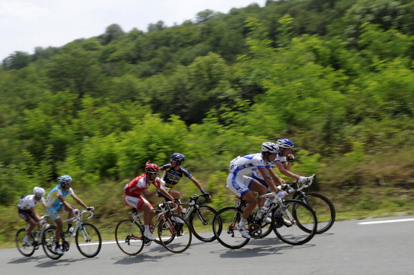Десятый этап  велогонки Tour de France выиграл немец  Андре Грайпель. Фоторепортаж с трассы