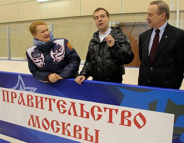 Дмитрий Медведев посетил  новый многофункциональный спортивный комплекс «Янтарь» в Строгино. Фото с сайта kremlin.ru