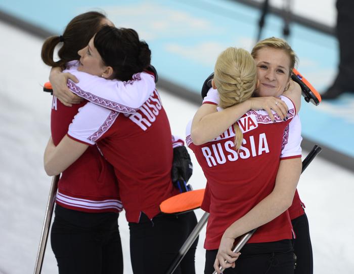 Российская сборная по кёрлингу обыграла США в Сочи