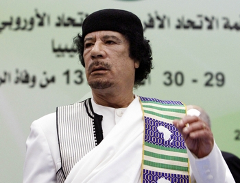Муаммар Каддафи выступил в Триполи. Фото: MAHMUD TURKIA/AFP/Getty Images
