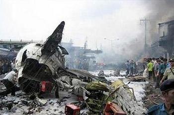 Число жертв катастрофы Ан-12 в Конго возросло до 23. МИД России выражает соболезнования родным и близким погибших российских пилотов