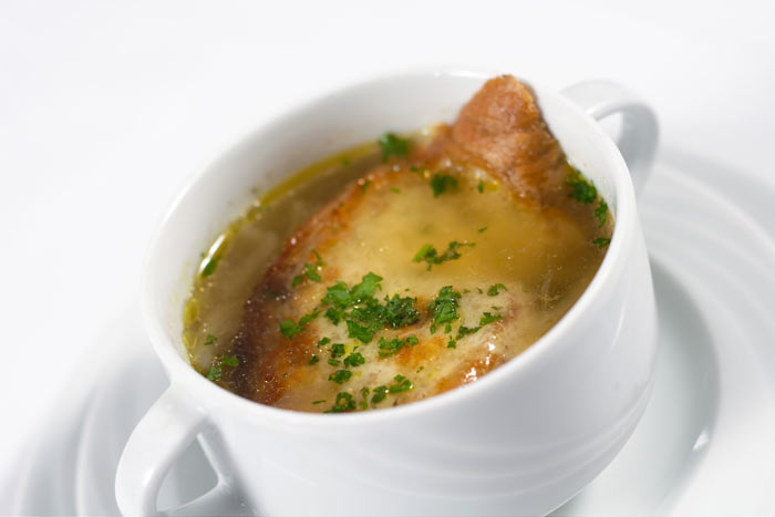 Луковый суп. Фото: majordomo/Photos.com