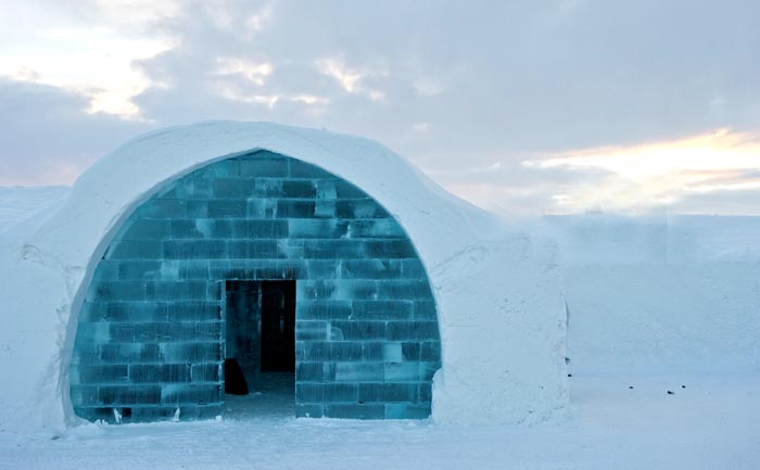 Ледяной отель в Швеции. фото: JONATHAN NACKSTRAND/AFP/Getty Images