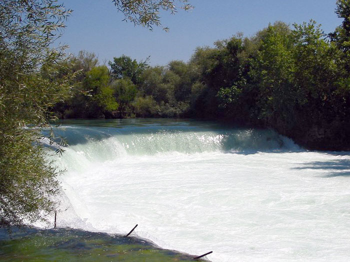 Водопад на реке Манавгат в провинции Анталия, Турции. Фото: pufacz/commons.wikimedia.org