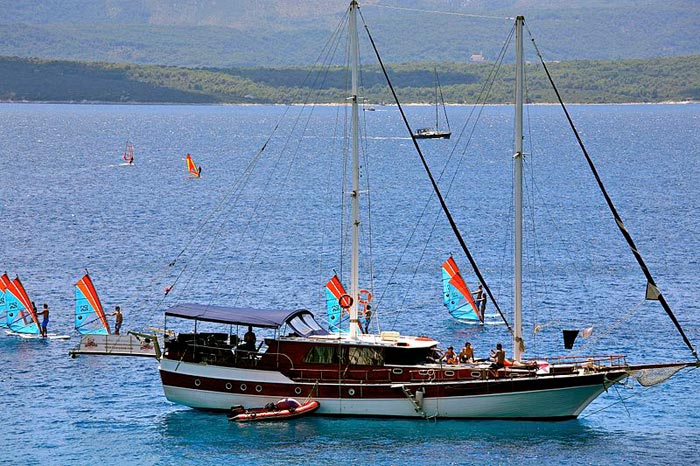 Яхтенный туризм - один из самых привлекательных видов туризма в Хорватии. Фото: Alex Proimos/commons.wikimedia.org 