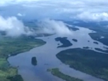 Индейцы Амазонии собрались воевать против строителей ГЭС