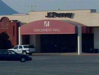 В торговом центре Оклахомы застрелили подростка