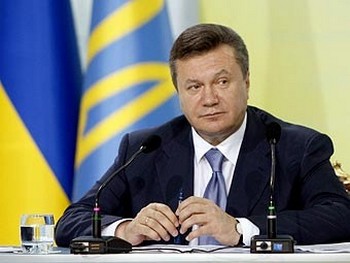 Виктор Янукович купил марихуану и кокаин в интернете