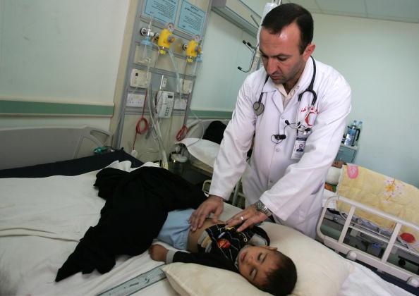 Все больше детей с врожденными дефектами рождается в иракском городе Фаллуджа. Фото: Muhannad Falaah/Getty Images