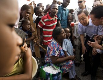 Пан Ги Мун: Я призывают народ Гаити проявить терпение. Фото: Logan Abassi/MINUSTAH via Getty Images