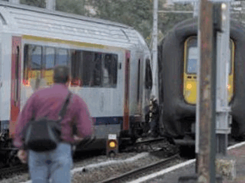 В железнодорожной катастрофе  в Бельгии пострадали 56 человек
