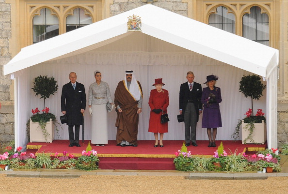Елизавета II принимает эмира  Катара в Виндзорском замке