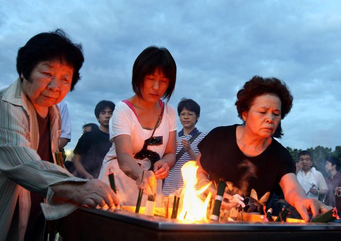 В Хиросиме отмечают 67-ю годовщину со дня гибели жертв атомной бомбардировки