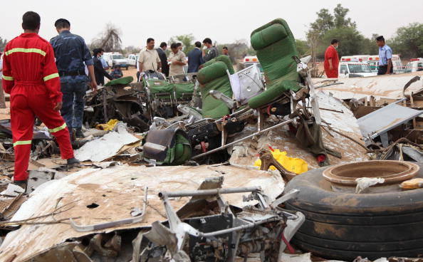 В Триполи столице Ливии разбился пассажирский самолет: 104 человека погибли, выжил восьмилетний мальчик. Фоторепортаж