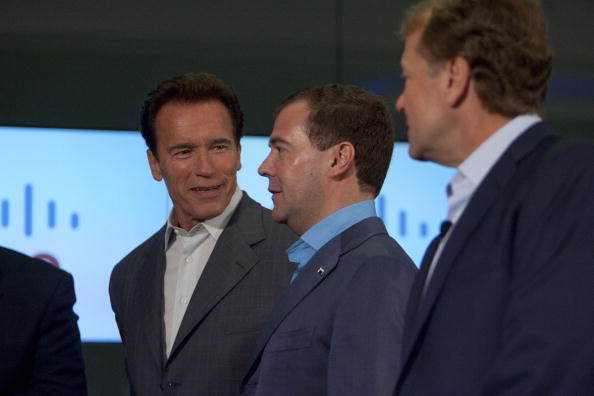 Дмитрий Медведев встретился в США со Шварценеггером. Фоторепортаж