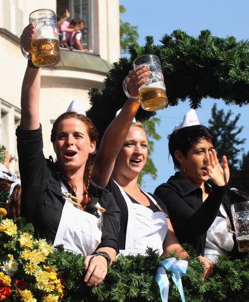 «Октоберфест» - фестиваль пива открылся в Мюнхене