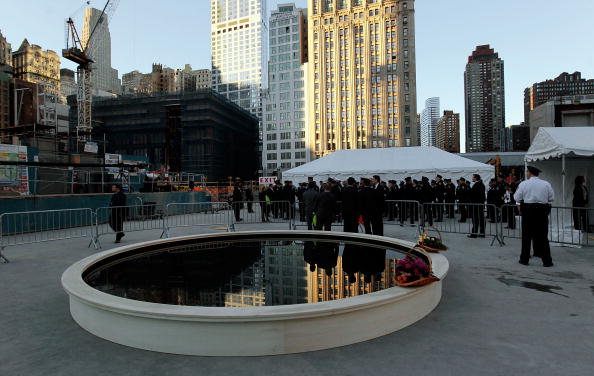 Башни-близнецы 11 сентября 2001 года в Манхеттене были разрушены террористами. Сегодня на месте теракта огласят списки погибших
