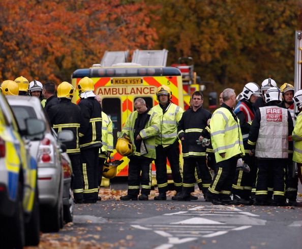 Взрыв газа разрушил три дома в Манчестере, в Англии, из-под руин извлекли семь человек. Фоторепортаж. Фото: Christopher Furlong/Getty Images
