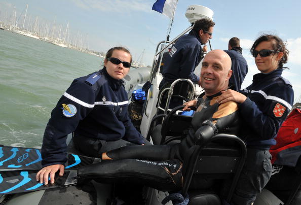 Пролив Ла-Манш французский инвалид-спортсмен переплыл всего за 14 часов