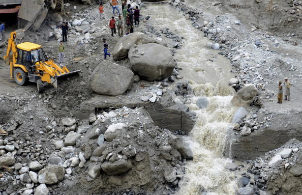 Российские туристы выбрались из зоны наводнений в Индии. Фоторепортаж