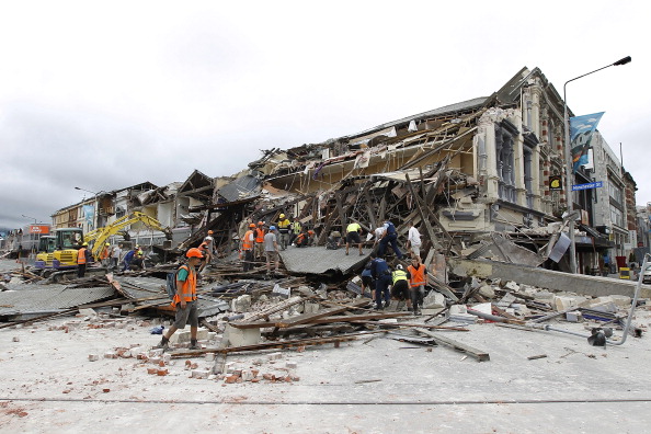  Крайстчерч, Новая Зелландия: мощное землетрясение привело к человеческим жертвам. Фоторепортаж. Фото: Martin Hunter/Getty Images 
