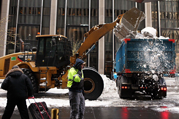 Нью-Йорк после обильного снегопада ожидает обильное  таяние снега
