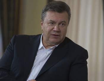 Янукович пытается торговаться с Европой, недовольной приговором Тимошенко