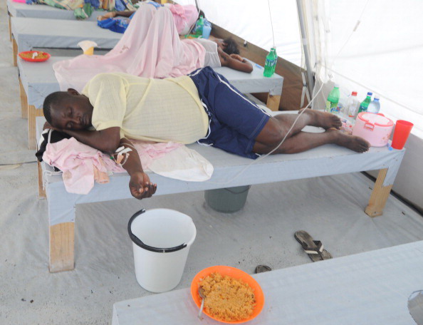 Холера на Гаити продолжает распространяться