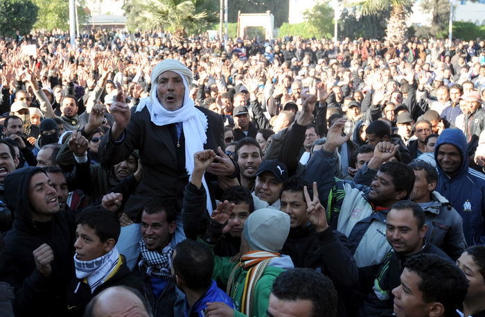 Марш протеста против нищеты и безработицы прошёл на севере Туниса