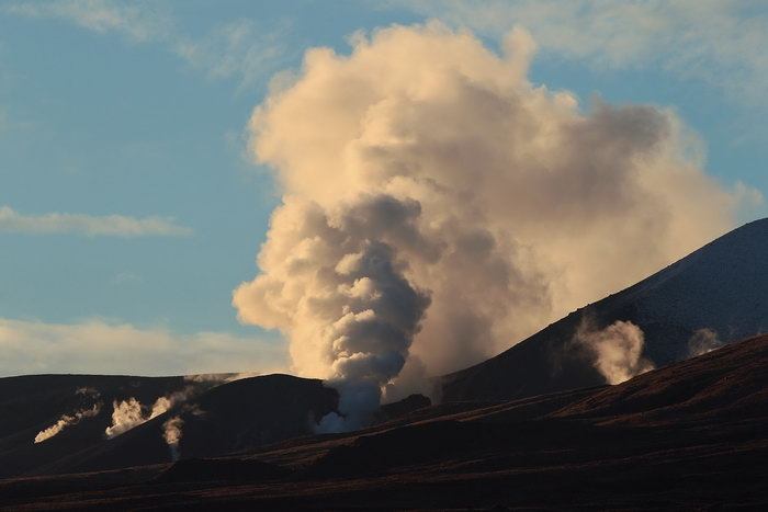 В Новой Зеландии внезапно произошло очередное извержение вулкана Тонгариро