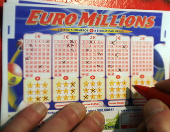Американец выиграл в лотерею четверть миллиарда долларов