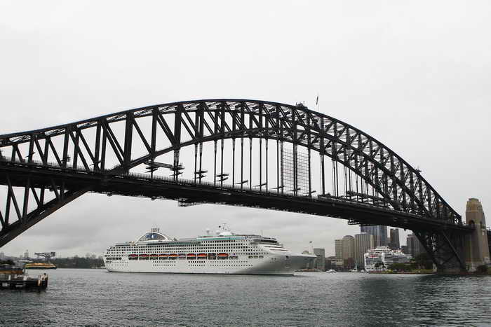 Впервые за 80 лет покрасят главный мост Сиднея