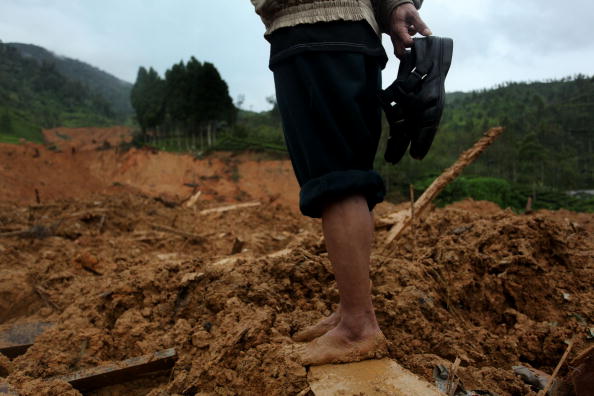 Оползень в Индонезии: погибли свыше 40 человек. Фоторепортаж
