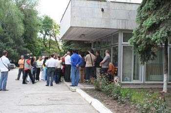 В столице Молдавии Кишиневе второй день не разрешается вопрос проведения концерта Shen Yun Performing Arts