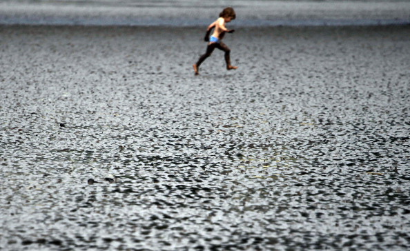Фоторепортаж с пляжей Уэстон-Супер-Маре в Англии. Фото: Matt Cardy/Getty Images