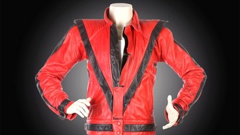 Куртка Майкла Джексона продана на аукционе за 1,8 млн. долларов