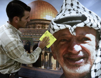 Спустя 8 лет обнаружена причина смерти Ясира Арафата