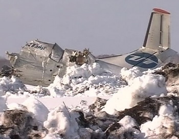 Авиакатастрофа  самолёта  рейсом Тюмень – Сургут: 31 человек погиб, 12 выжили