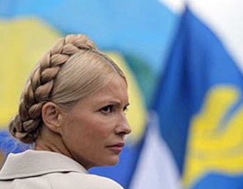 Судья Печерского суда в Киеве приговорил Тимошенко к семи годам заключения, кроме того экс-премьер должна заплатить НАК «Нафтогазу» нанесенный убыток от завышенных цен на газ - около 188 млн долларов. Фото с сайта lb.ua