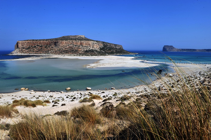 Греция вынуждена решить вопрос об аренде своих островов