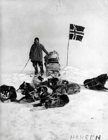 Юбилей Амундсена празднуют на Южном полюсе