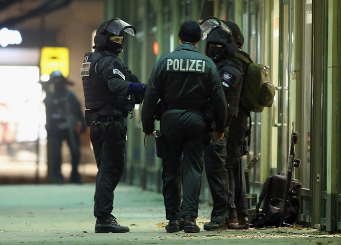 Грабитель банка в Берлине арестован, заложник освобождён