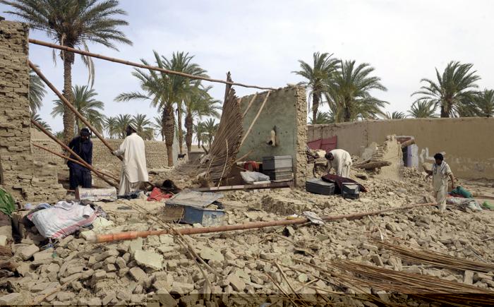 В Пакистане сильнейшее землетрясение унесло жизни 41 человек