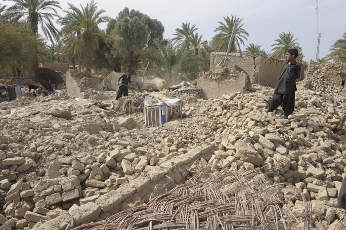 В Пакистане сильнейшее землетрясение унесло жизни 41 человек