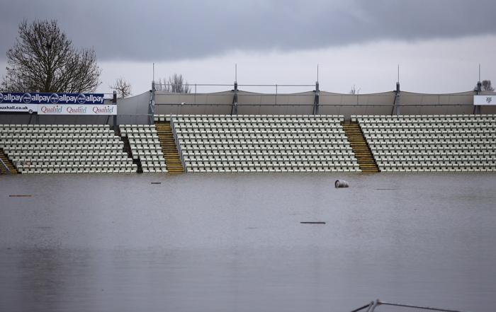 Дожди в Великобритании привели к наводнениям