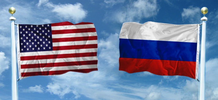 Россия и США обсуждают вопросы усыновленияю. Иллюстрация: Великая Эпоха (The Epoch Times)