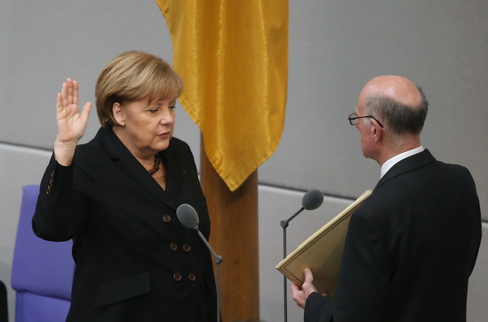 Ангела Меркель в третий раз приняла присягу на посту канцлера